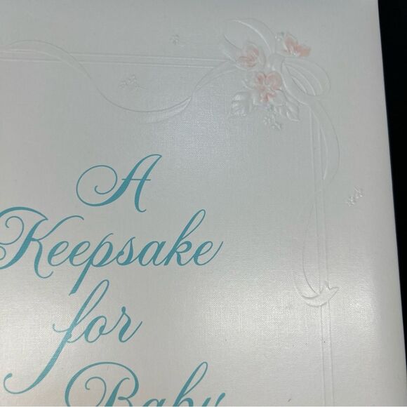 New hallmark a keepsake for baby memory book 9x11 - Picture 3 of 10